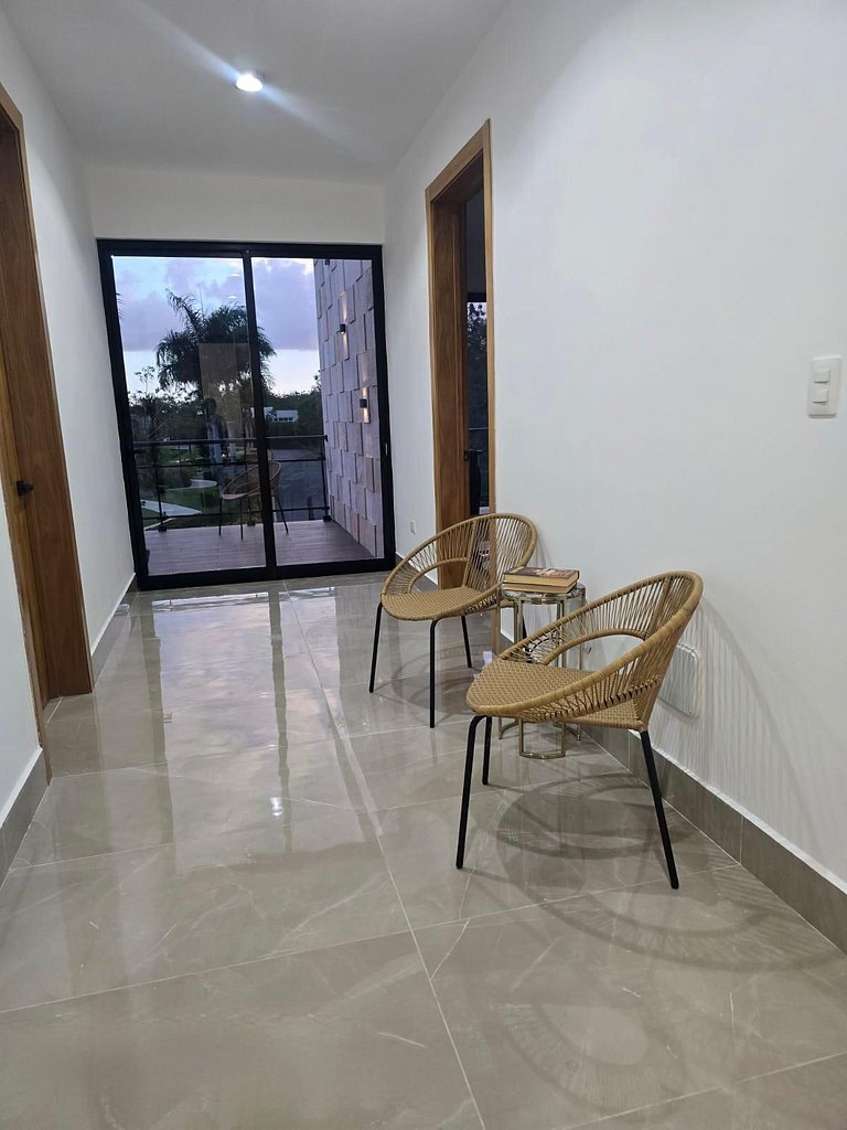 Villa Valdivia, Serene Retreat w/ Private Pool, Nueva Romana