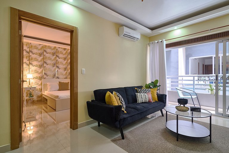 GYM WiFi -Queen Bed-Yellowkey*