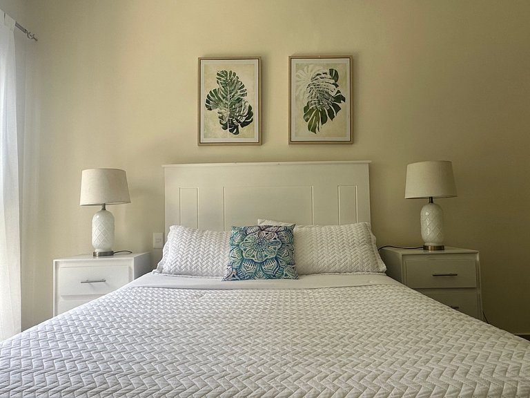 Cozy 1BR in Panorama Lake • Pool & Beach