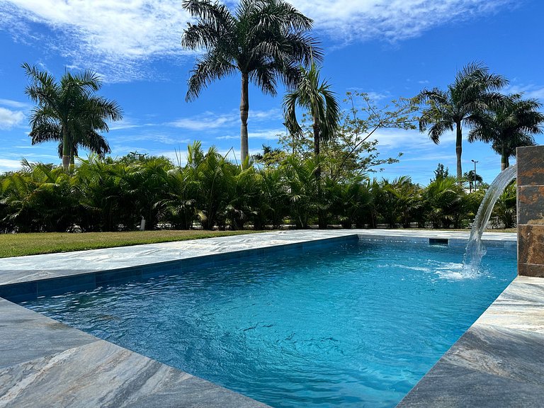 Villa Valdivia, Serene Retreat w/ Private Pool, Nueva Romana