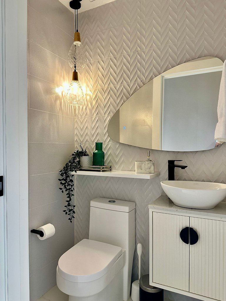 Designer 1BR Piantini Near Blue Mall, Rooftop Pool | YellowK