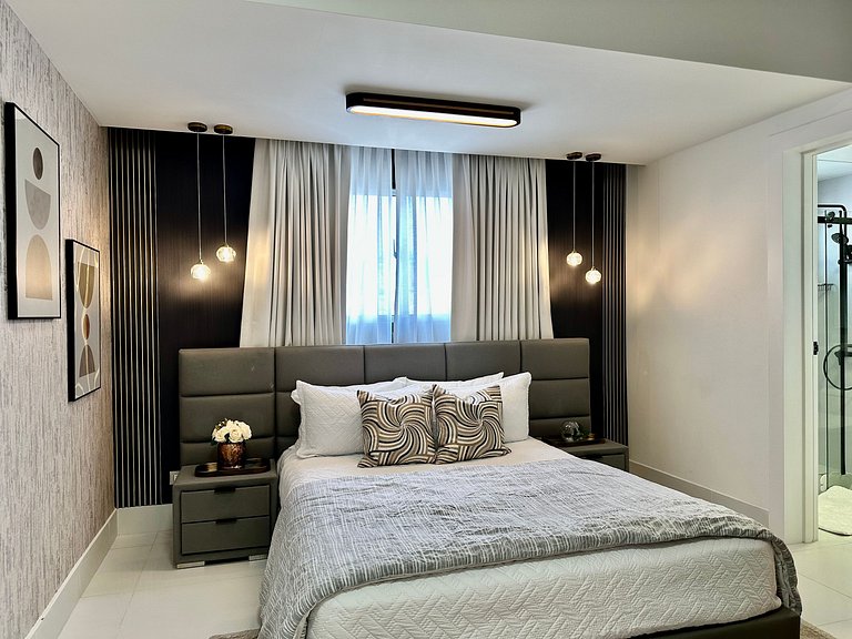 Designer 1BR Piantini Near Blue Mall, Rooftop Pool | YellowK