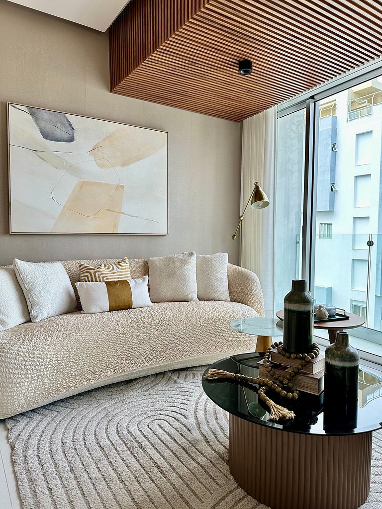 Designer 1BR Piantini Near Blue Mall, Rooftop Pool | YellowK