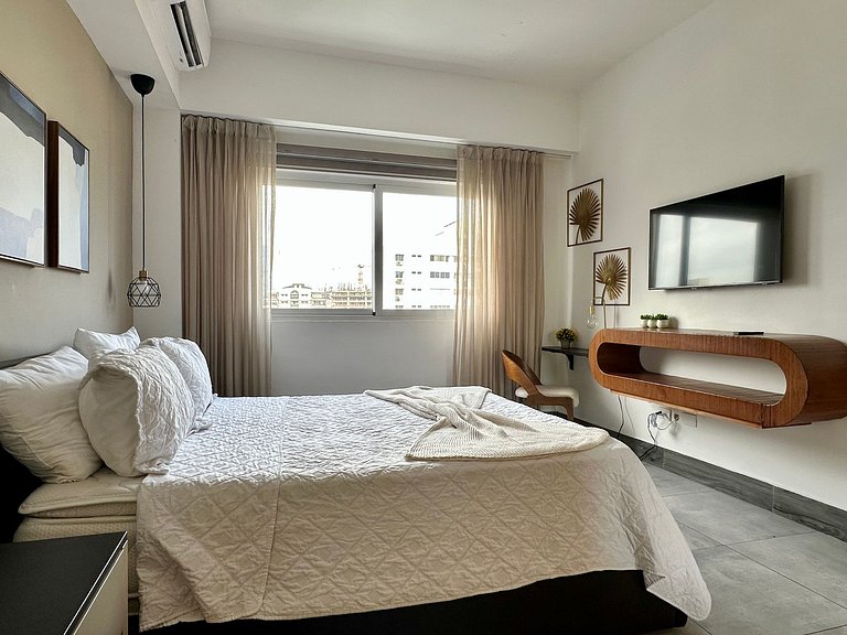 Downtown-1BR-CityView-RooftopPool-Yellowkey
