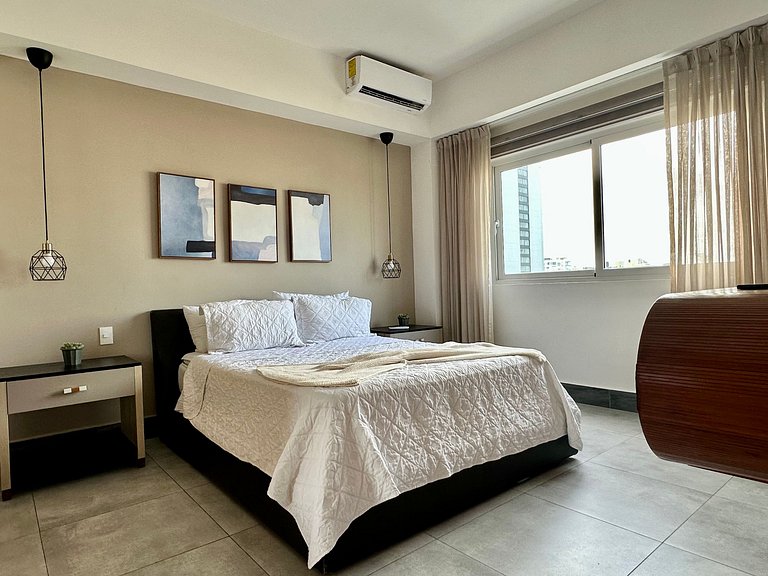 Downtown-1BR-CityView-RooftopPool-Yellowkey