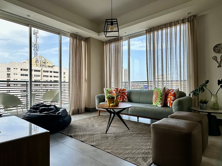 Downtown-1BR-CityView-RooftopPool-Yellowkey