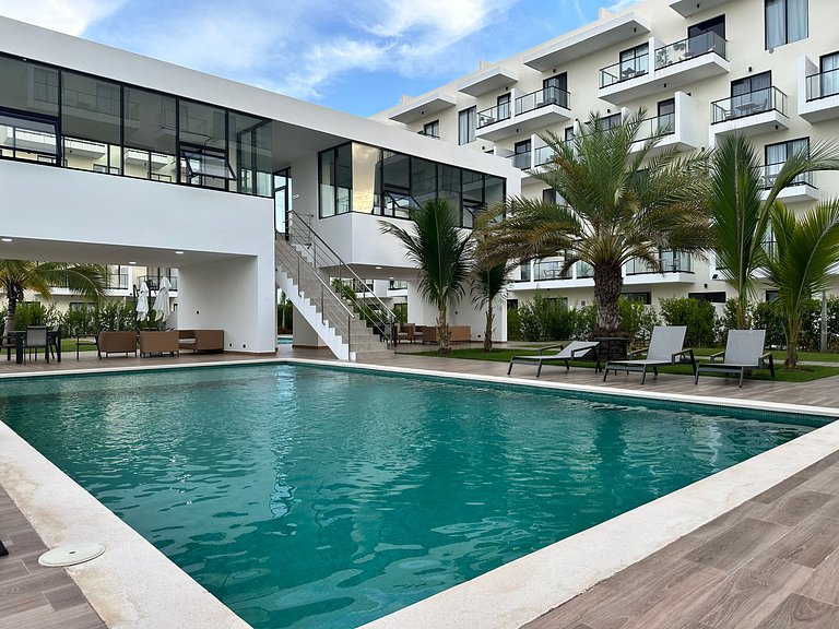 Студия в Downtown с бассейном, тренажёрным залом и Wi-Fi — о