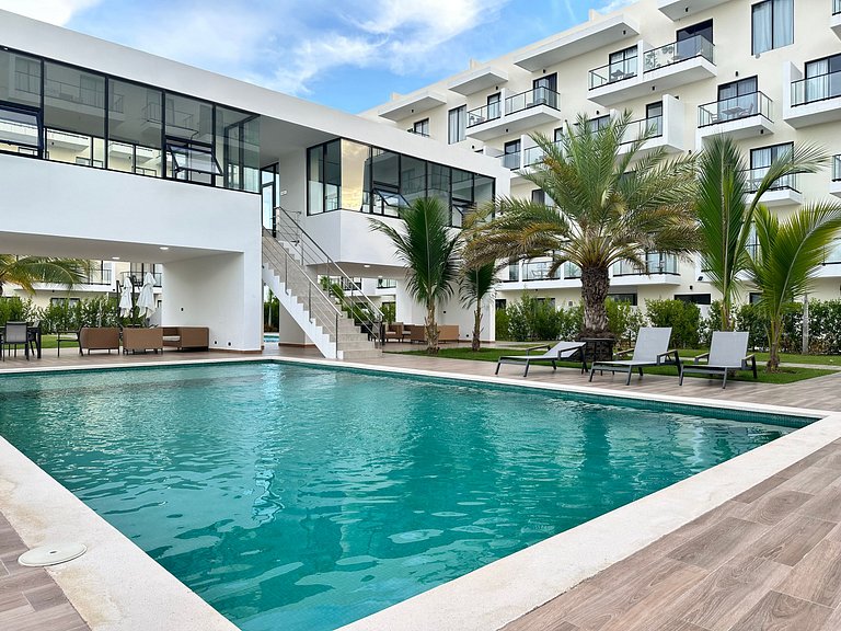 Студия в Downtown с бассейном, тренажёрным залом и Wi-Fi — о