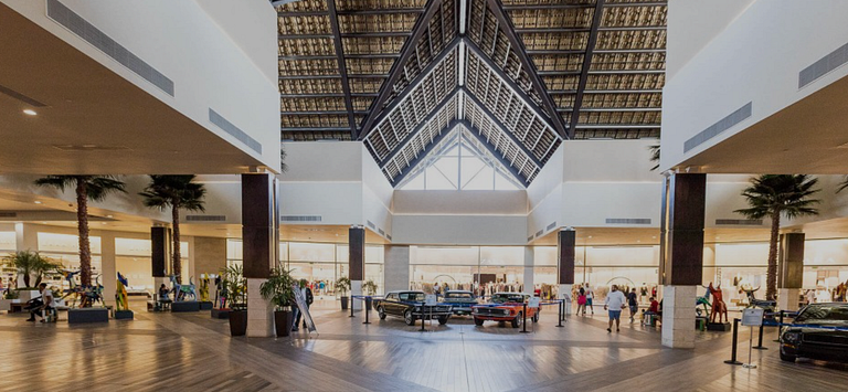 Студия в Downtown с бассейном, тренажёрным залом и Wi-Fi — о