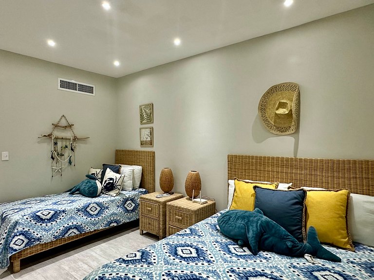 Beachfront 2BR Escape | Sea & Pool Views | Juan Dolio – By Y