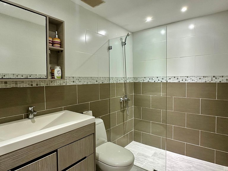 Beachfront 2BR Escape | Sea & Pool Views | Juan Dolio – By Y