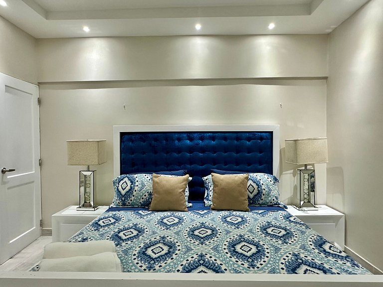 Beachfront|2BREscape|OceanView|JuanDolio–YellowKey
