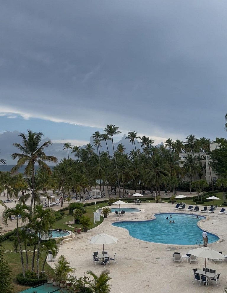 Beachfront 2BR Escape | Sea & Pool Views | Juan Dolio – By Y