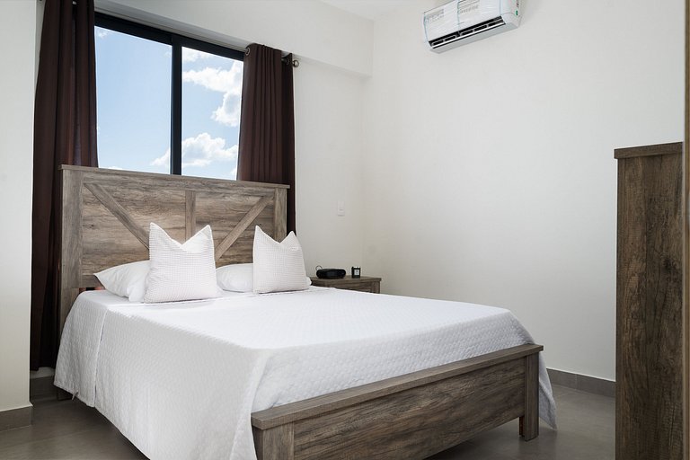 Sky Retreat Panorama 310 | Mountain Views