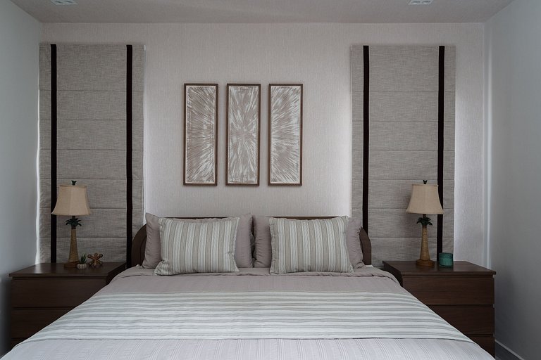 3BR Green One II · Luxe Stay · Airport & Beach| YK