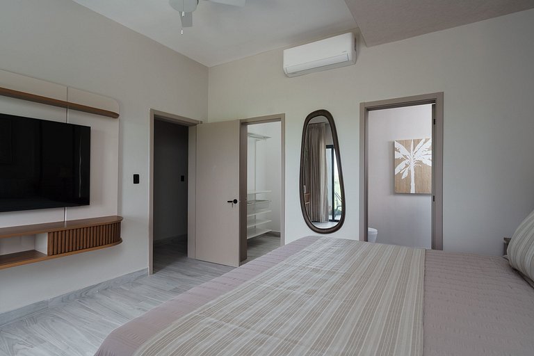 3BR Green One II · Luxe Stay · Airport & Beach| YK