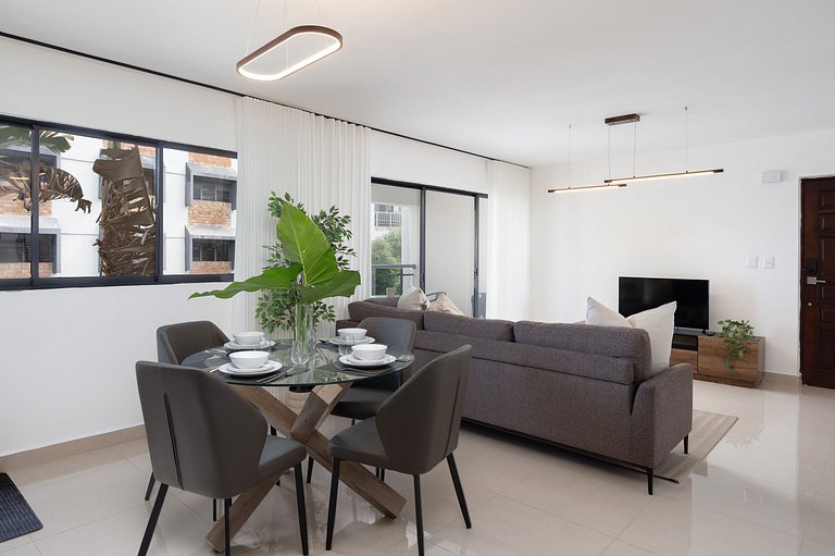 Comfortable 2BR Retreat•Renovated & Central Gazcue