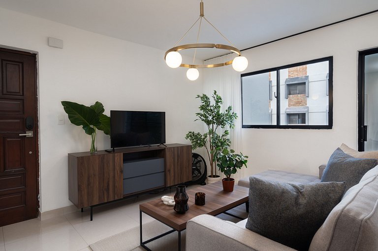 Bright 2BR Modern Getaway in Gazcue by YellowKey