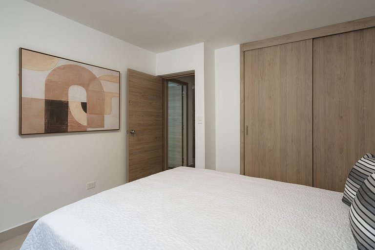 Bright 2BR Modern Getaway in Gazcue by YellowKey