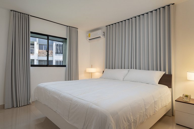 Bright 2BR Modern Getaway in Gazcue by YellowKey