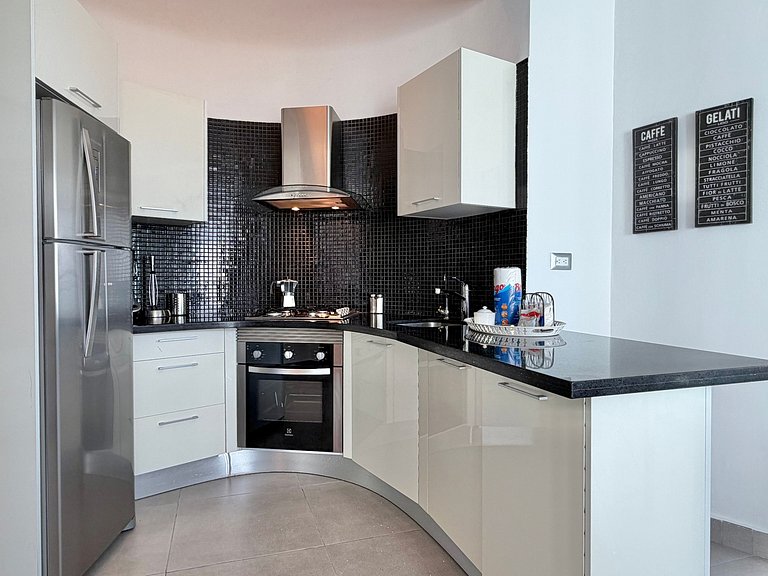 *Classy*wifi-A/C-Gym-BlueMall-YellowKey