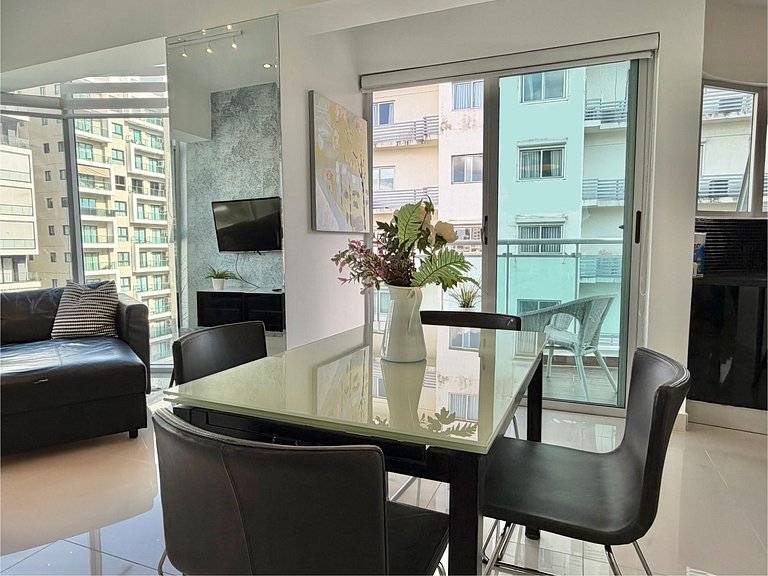 1BR apart, A/C, Wifi, Smart tv*Piantini-YellowKey