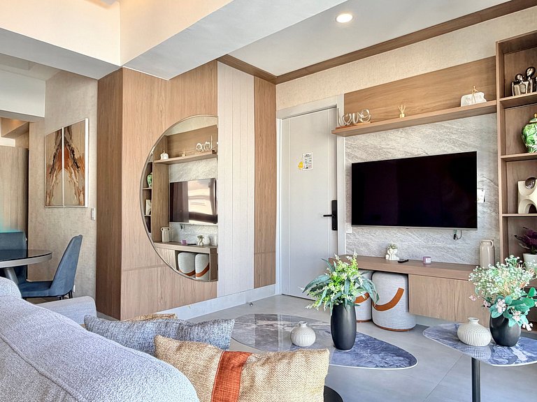 Stylish High Floor 1 Bed Apartment Modern Building