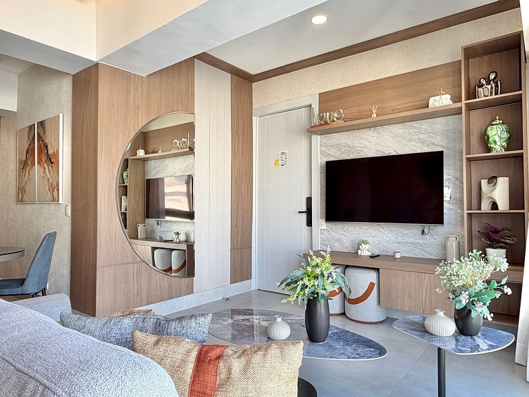 Stylish High Floor 1 Bed Apartment Modern Building