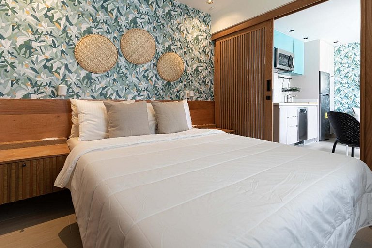 Colonial Studio·Steps from Parque Colón |Yellowkey