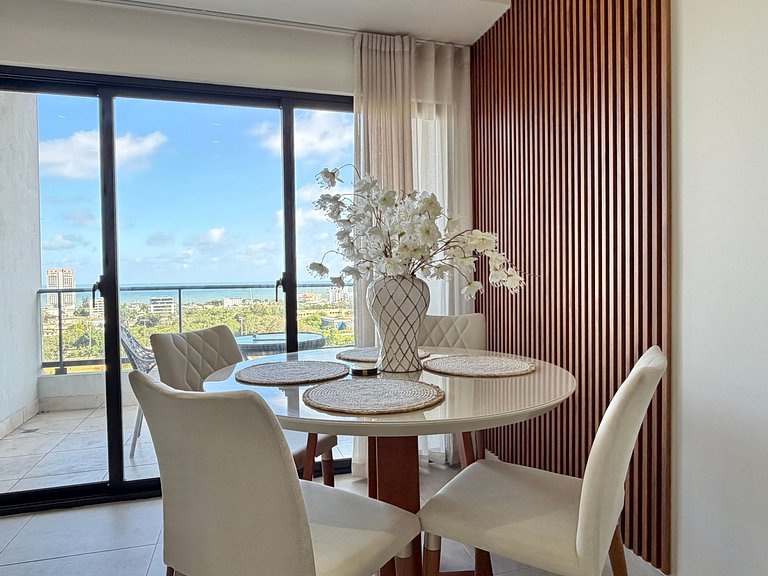 Spacious with Ocean View·La Esperilla·Pool|Gym