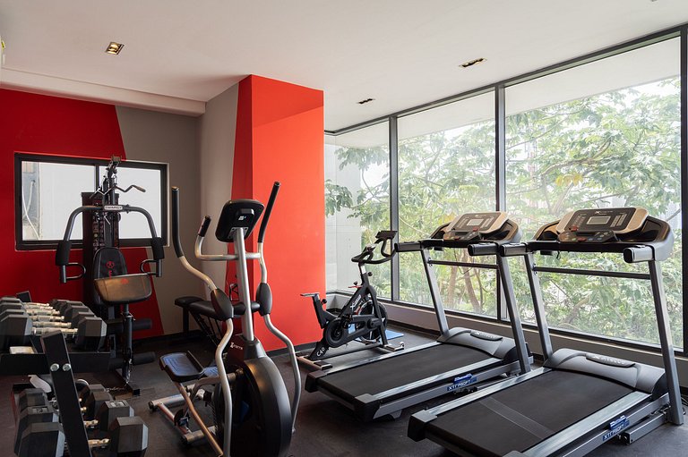 Spacious with Ocean View·La Esperilla·Pool|Gym