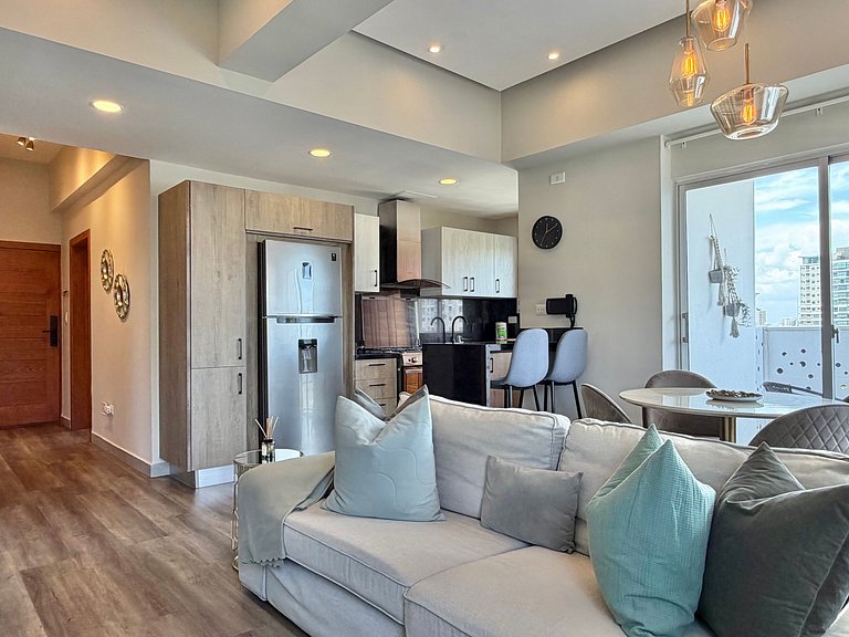 City Center Piantini W/ Pool, WiFi By YellowKey