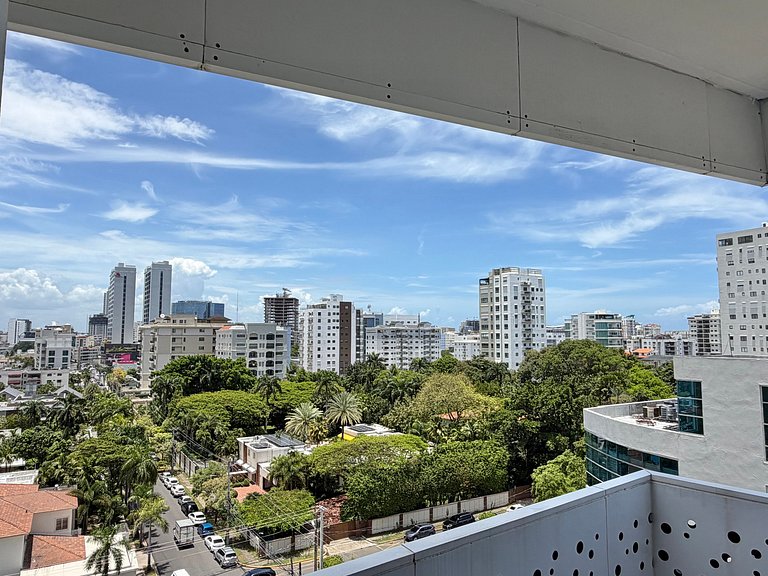 Pool-CityViews- 1BR-Gym-WiFi-A/C-YellowKey 5
