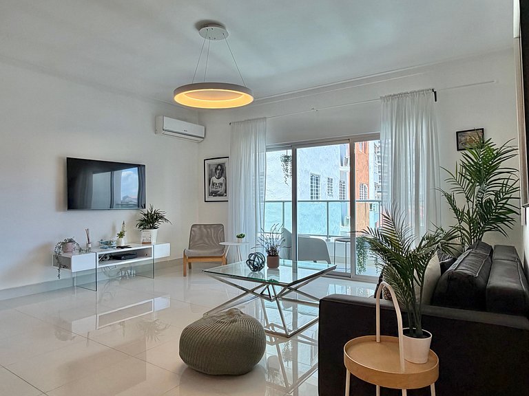 Stunning one-bedroom with pool, and gym - YK