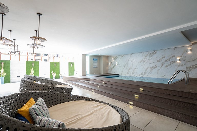 Stunning one-bedroom with pool, and gym - YK