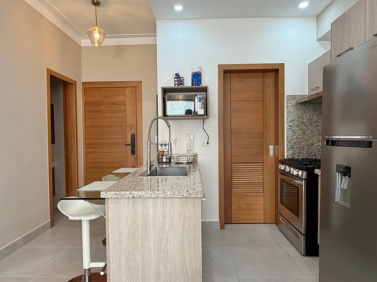 Downtown*Cozy*1br* pool* 50mb| 5*YELLOWKEY