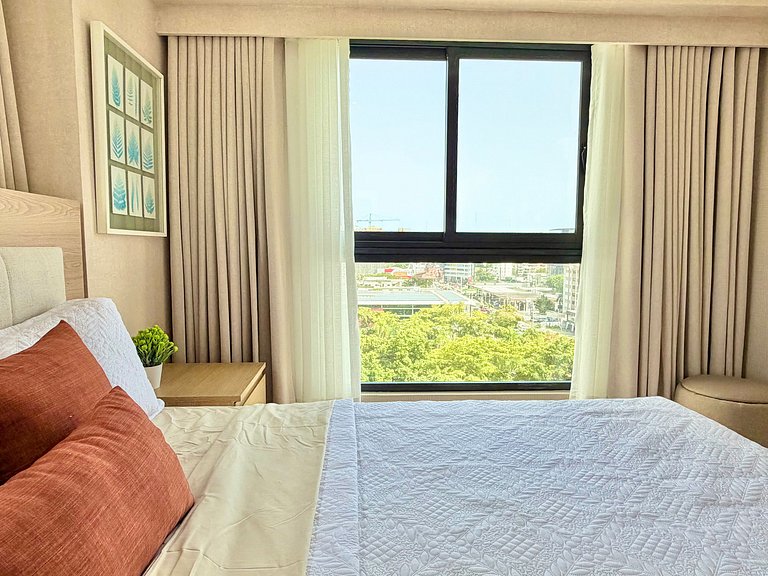 City Center| Pool and Gym 1BR by YellowKey