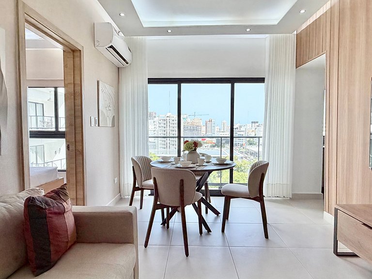 City Center| Pool and Gym 1BR by YellowKey