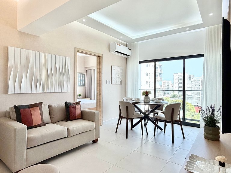 City Center| Pool and Gym 1BR by YellowKey