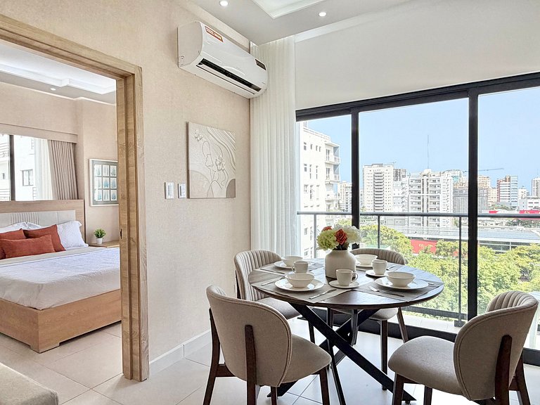City Center| Pool and Gym 1BR by YellowKey