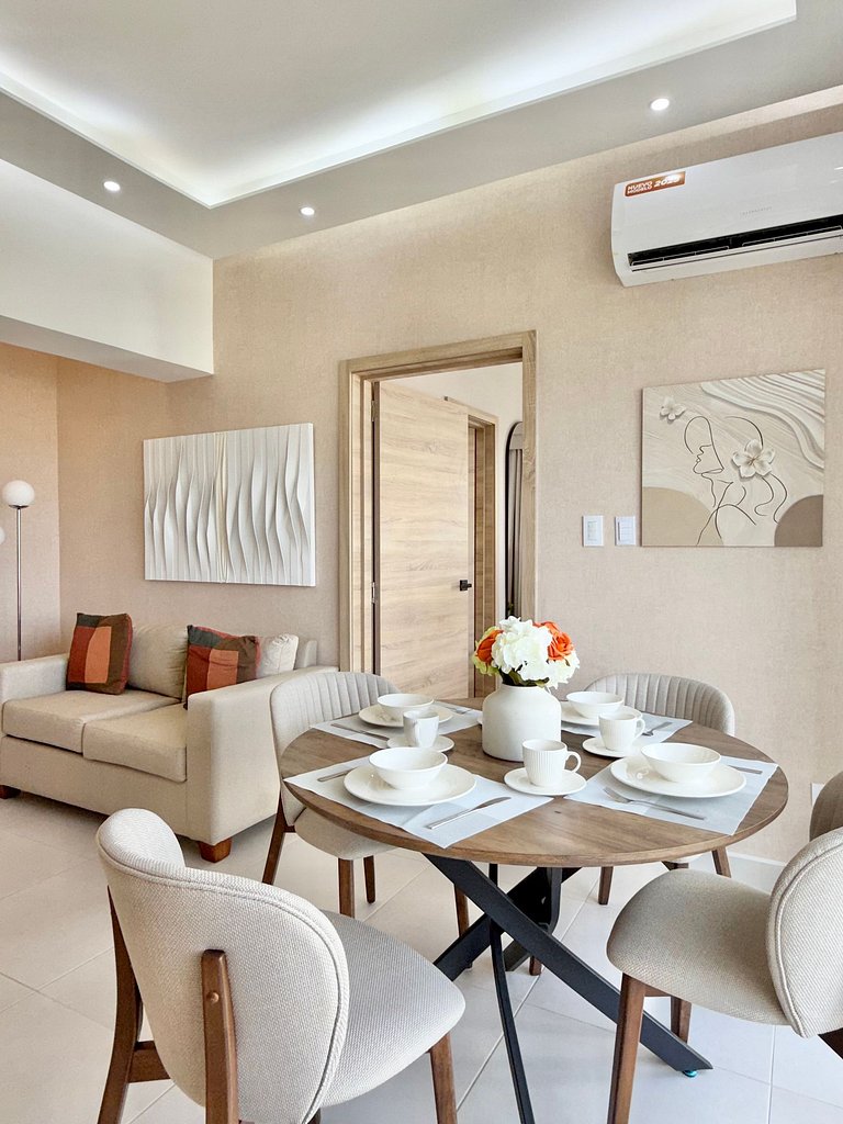 City Center| Pool and Gym 1BR by YellowKey