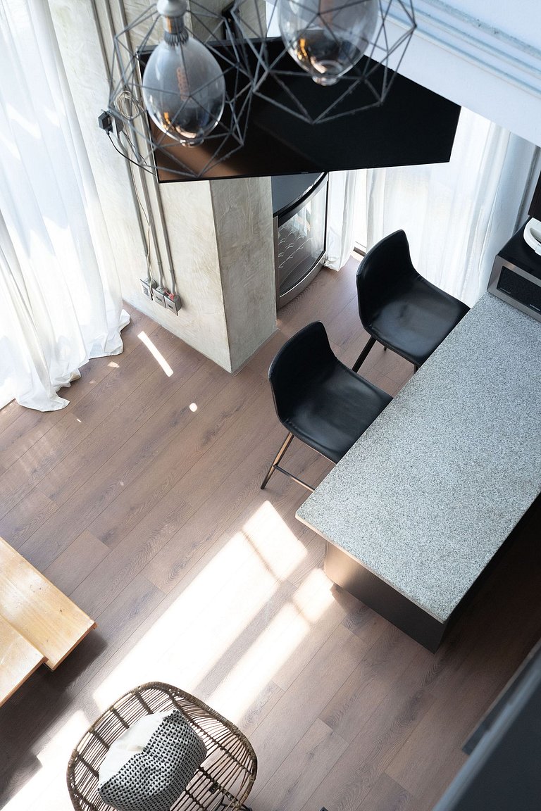 *New*Industrial Loft.OceanView*wifi - YellowKey