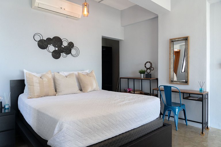 *New*Industrial Loft.OceanView*wifi - YellowKey