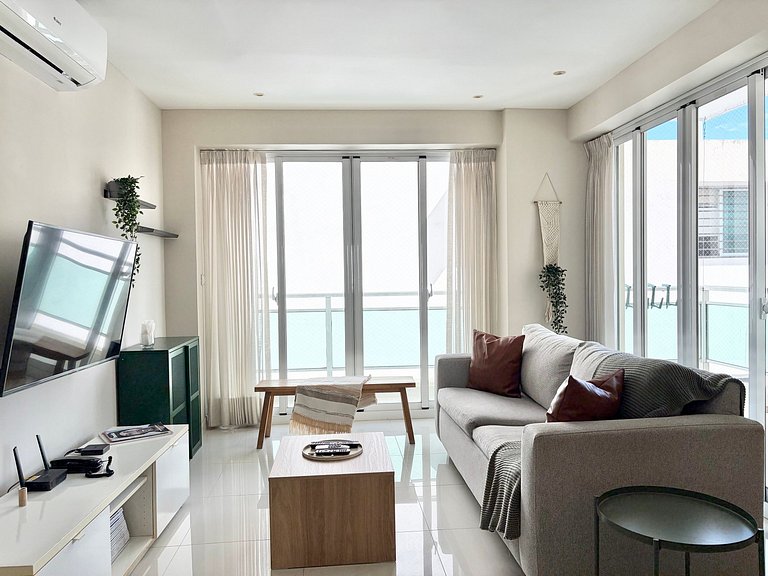 CityCenter-Comfy-3br-W/Pool-Gym-A/C-WiFi-YellowKey