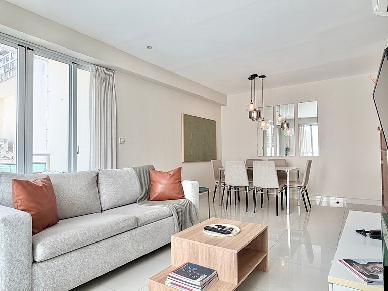 CityCenter-Comfy-3br-W/Pool-Gym-A/C-WiFi-YellowKey